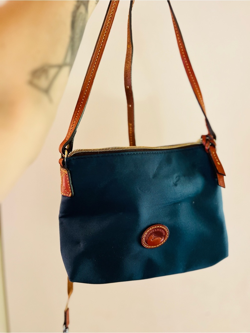 Dooney Bourke Nylon Wayfarer Coastal Hamptons Yacht Preppy Cross Body Bag